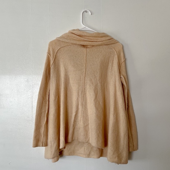 Free People Strawberry Fields Sweater in Cream - Picture 4 of 7